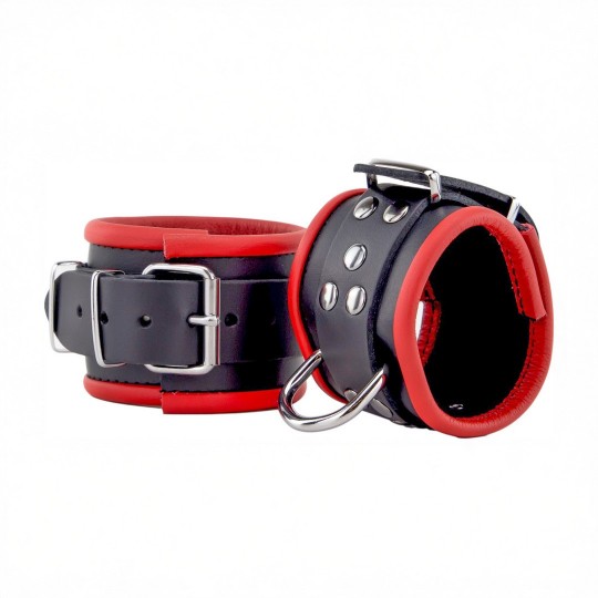 LEATHER HANDCUFFS - RED/BLACK