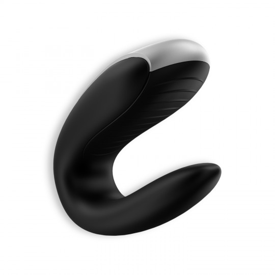DOPPIO DIVERTIMENTO DILDO CON NERO SATISFYER APP