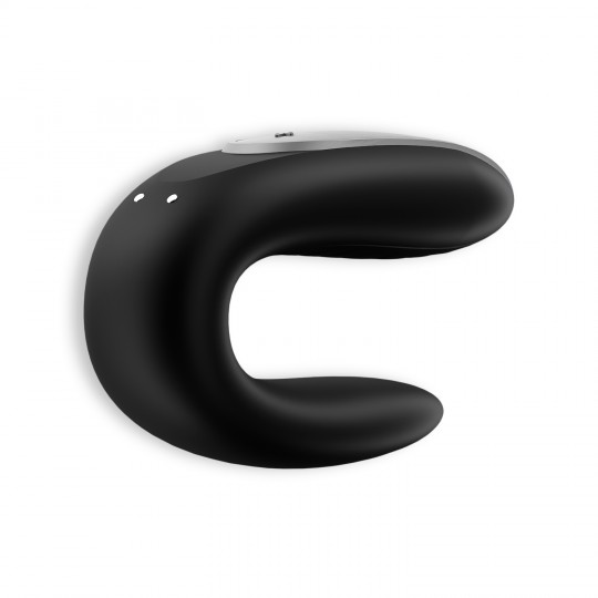 DOPPIO DIVERTIMENTO DILDO CON NERO SATISFYER APP